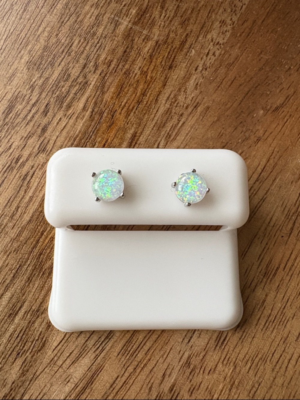Opal-White Round Stud Earrings - Women Jewelry. Stirling silver